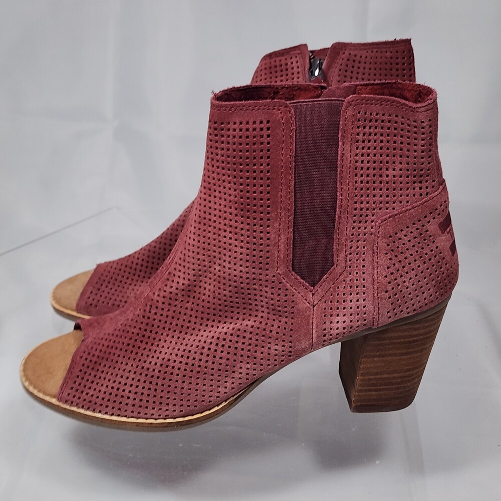 TOMS Women 9 Oxblood Burgundy Majorca Suede Perforated Peep Toe Booties Boots